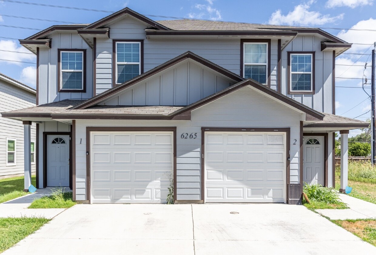 Foto principal - 6265 Eddie Way