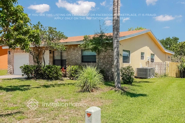 Foto del edificio - 22816 SW 65th Way