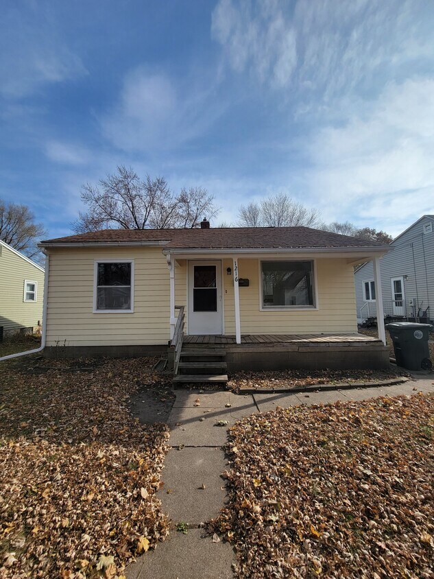 Foto principal - 1216 Columbia St