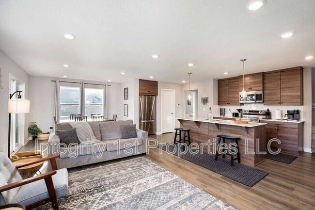 Building Photo - 13316 W 180th St