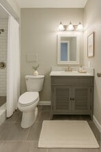 Building Photo - 5000 Milwee St