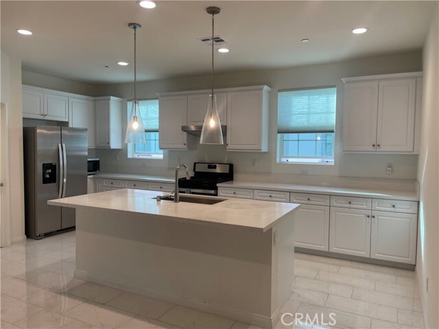 Building Photo - 6991 Cottonwood Ln