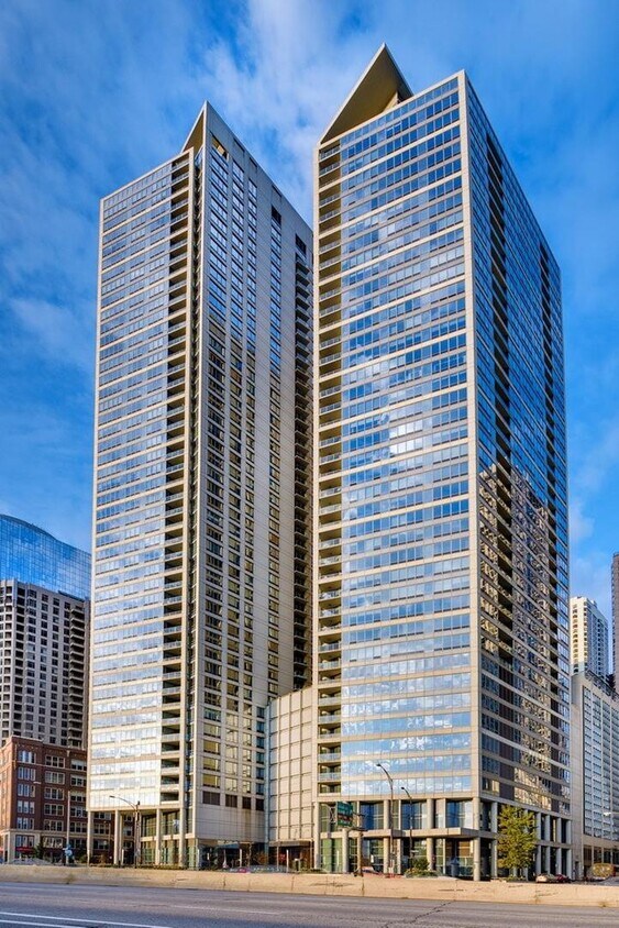 Primary Photo - 600 N Lake Shore Dr
