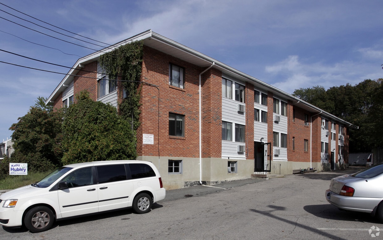 Primary Photo - 580 Willard St