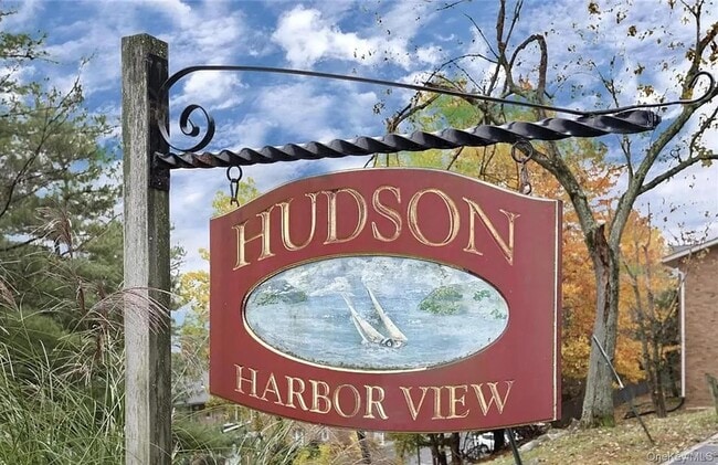 Building Photo - 100 Dowd St