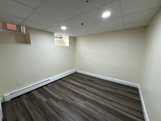 Foto del edificio - 1188 Commonwealth Ave