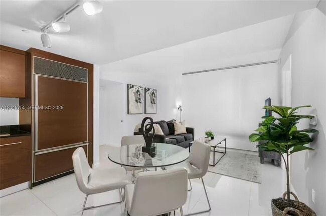 Foto del edificio - 485 Brickell Ave