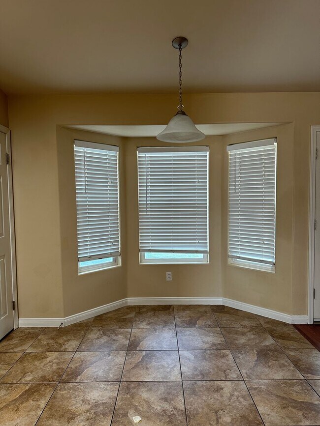 Foto del edificio - Beautiful Single Family Home in Bakersfield, CA