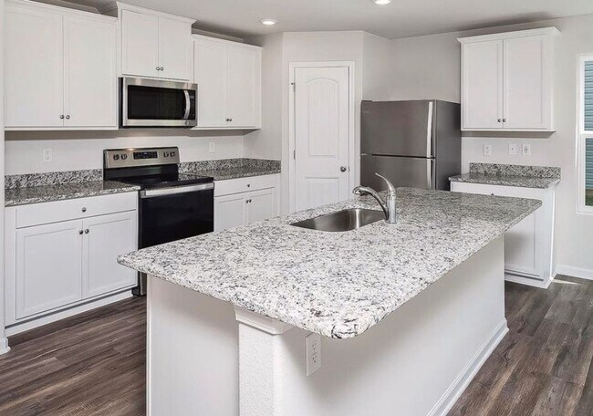 Foto del edificio - Brand New 4BR home in Great location!