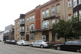 Building Photo - 1514 N Honore St