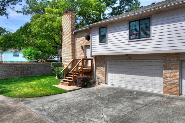 Building Photo - 16963 Chapel Pines Dr
