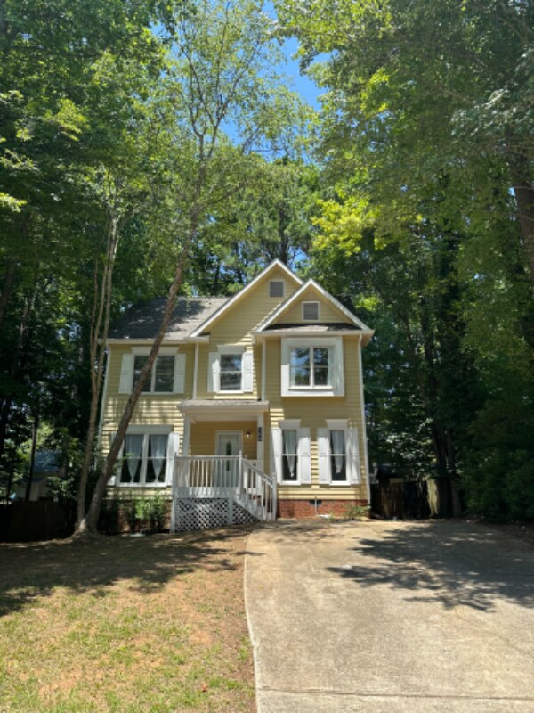 Building Photo - 509 Westminster Dr