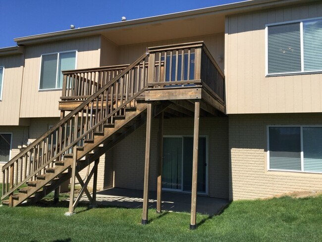 Photo - Townhome for Rent in Papillion