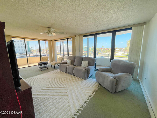 Foto del edificio - 2900 N Atlantic Ave