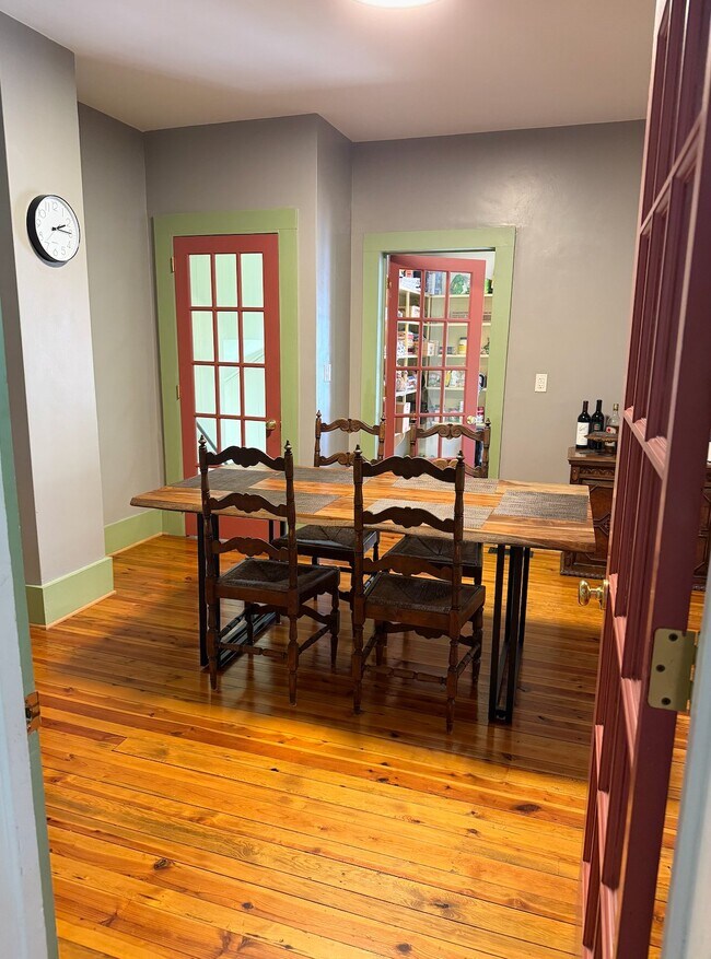 Foto del edificio - 5886 Poor Mountain Rd