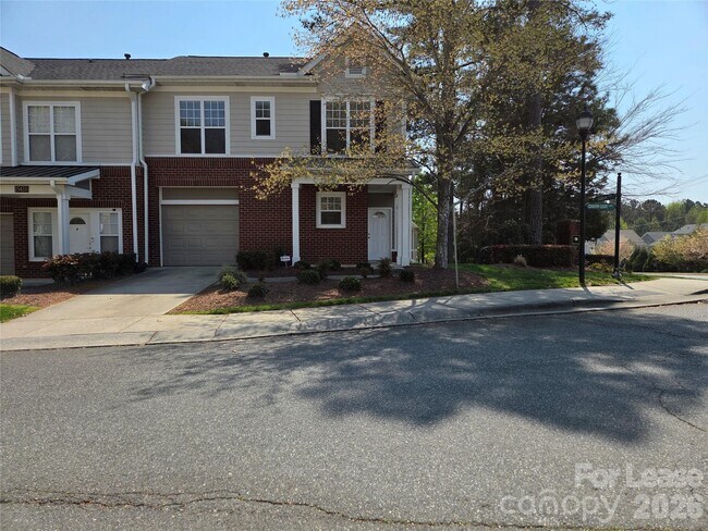 Foto del edificio - 15437 Coventry Ct Ln
