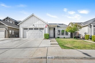 5432 W Lamona Ave