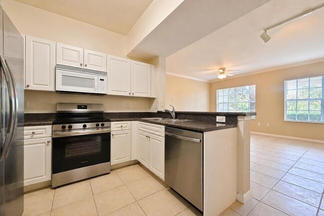 Photo - 356 SE Rogers Court Unit 356 Apartment