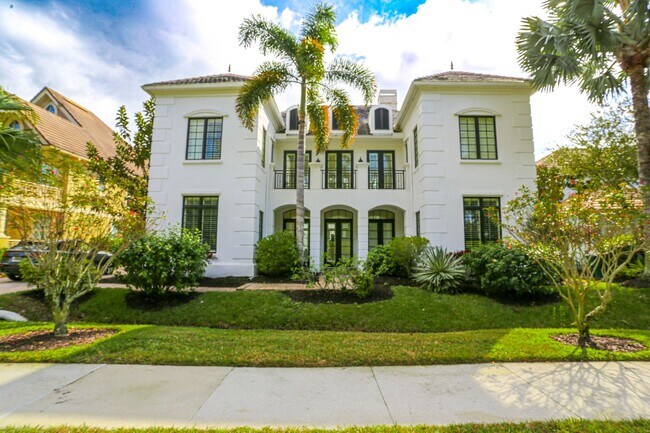 Foto del edificio - ***STUNNING ANNAUL / SEASONAL RENTAL AVAILABLE***STUNNING POOL HOME***
