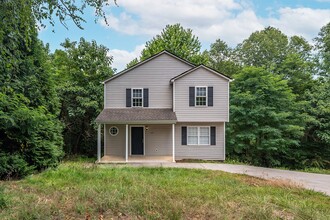 Building Photo - 139 Acres Ct