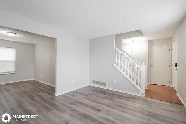 Building Photo - 934 Mastin Pl, Reynoldsburg, OH 43068