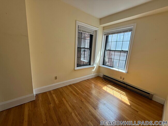 Foto del edificio - 88 W Cedar St