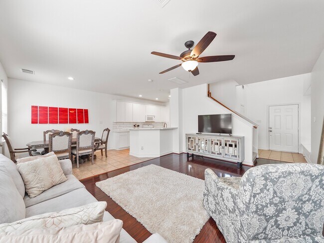 Foto del edificio - 78 Blue Creek Ct
