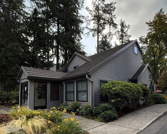 Building Photo - 4000 Carman Dr