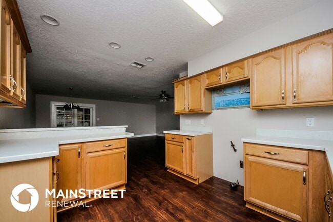 Foto del edificio - 10851 Waterford Ct