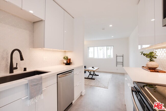 Foto del edificio - 1313 Ocean Front Walk