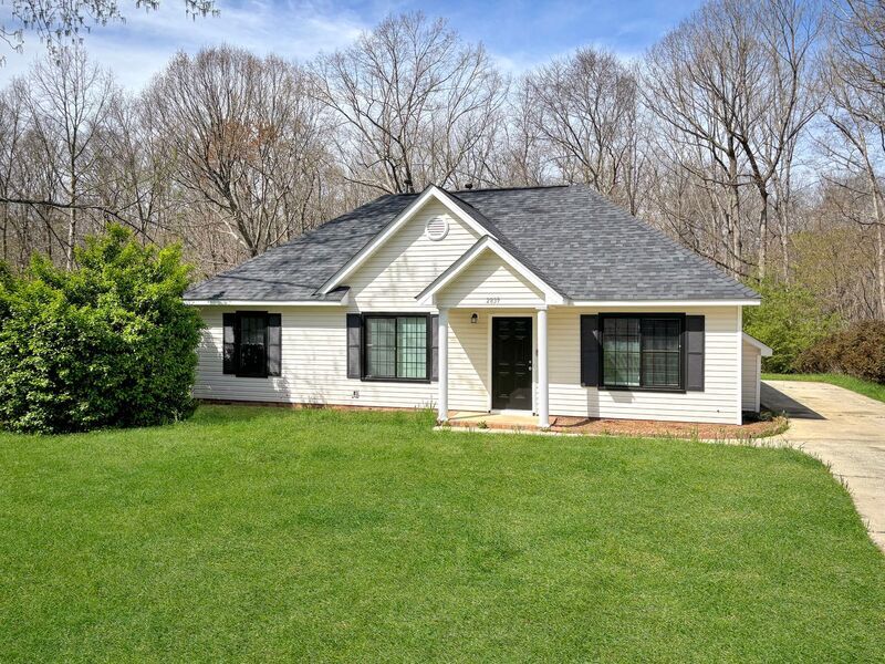 Primary Photo - 2839 Bobwhite Cir