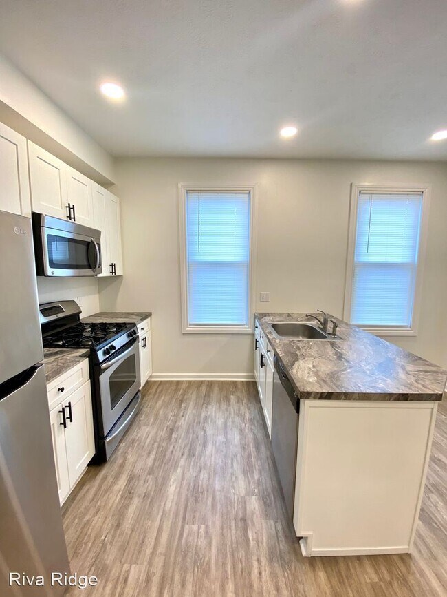 Building Photo - 3 br, 2.5 bath House - 518 Griffin Street