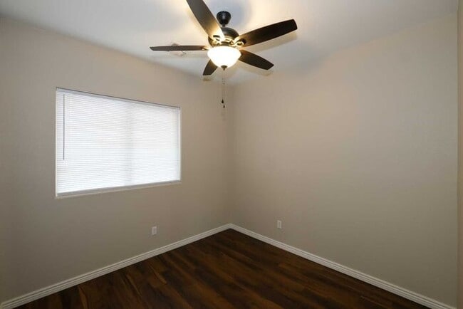 Foto del edificio - Move-In Ready Home in Highly Desirable Lagos Vistoso. Self-Showing Available, Click DETAILS BELOW.
