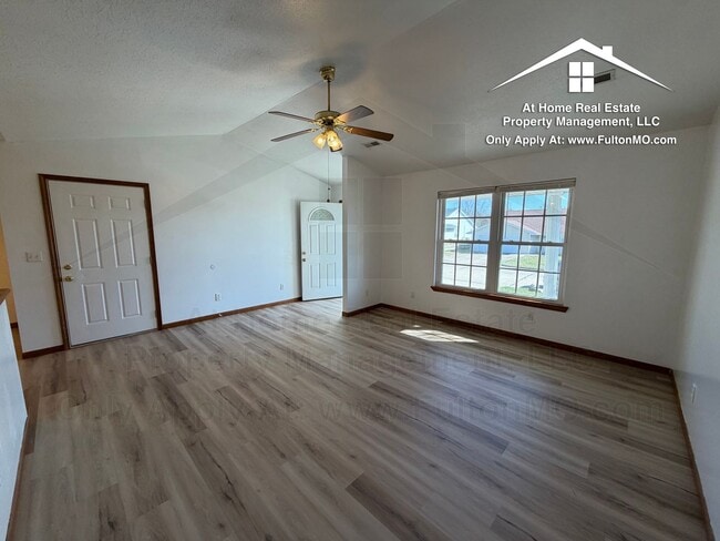 Foto del edificio - 1117-1119 Ashton Circle East