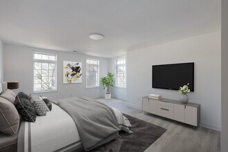 Building Photo - Central Park