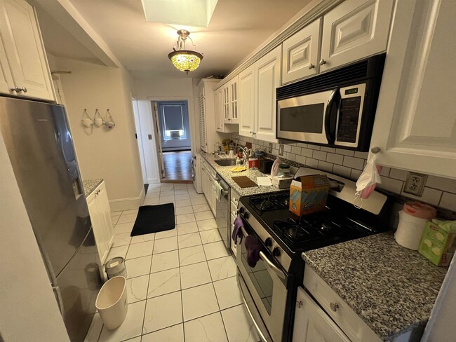 Foto del edificio - 924 Willow Ave