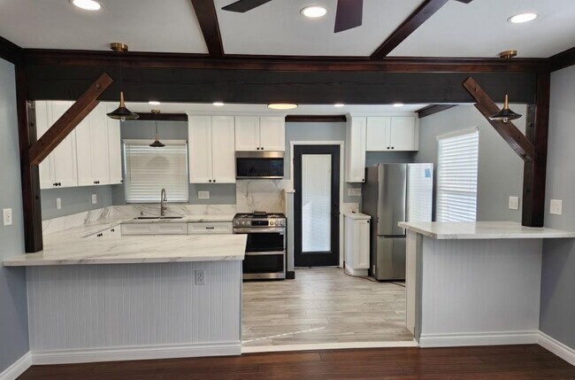 Foto del edificio - 703 42nd St