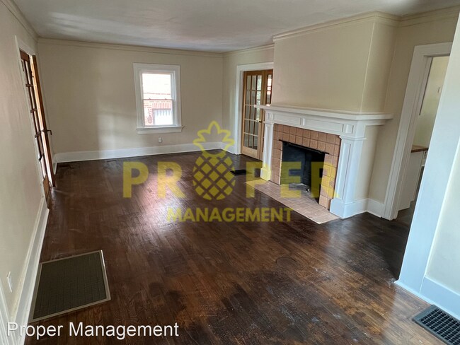 Foto del edificio - 3 br, 1 bath House - 27 Vassar Dr