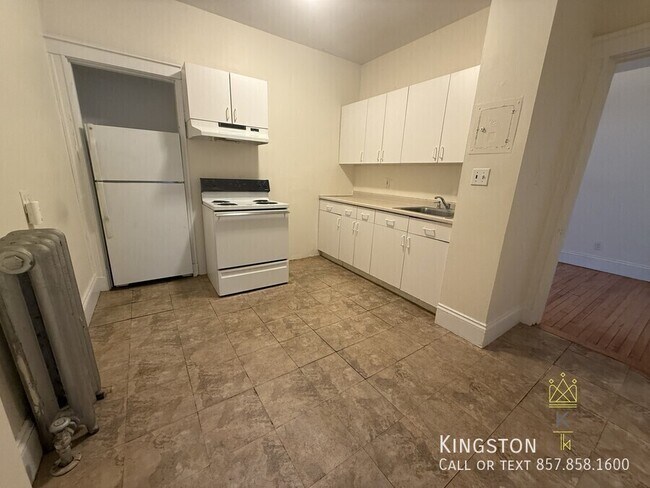 Photo - 120 Babcock St Apartment