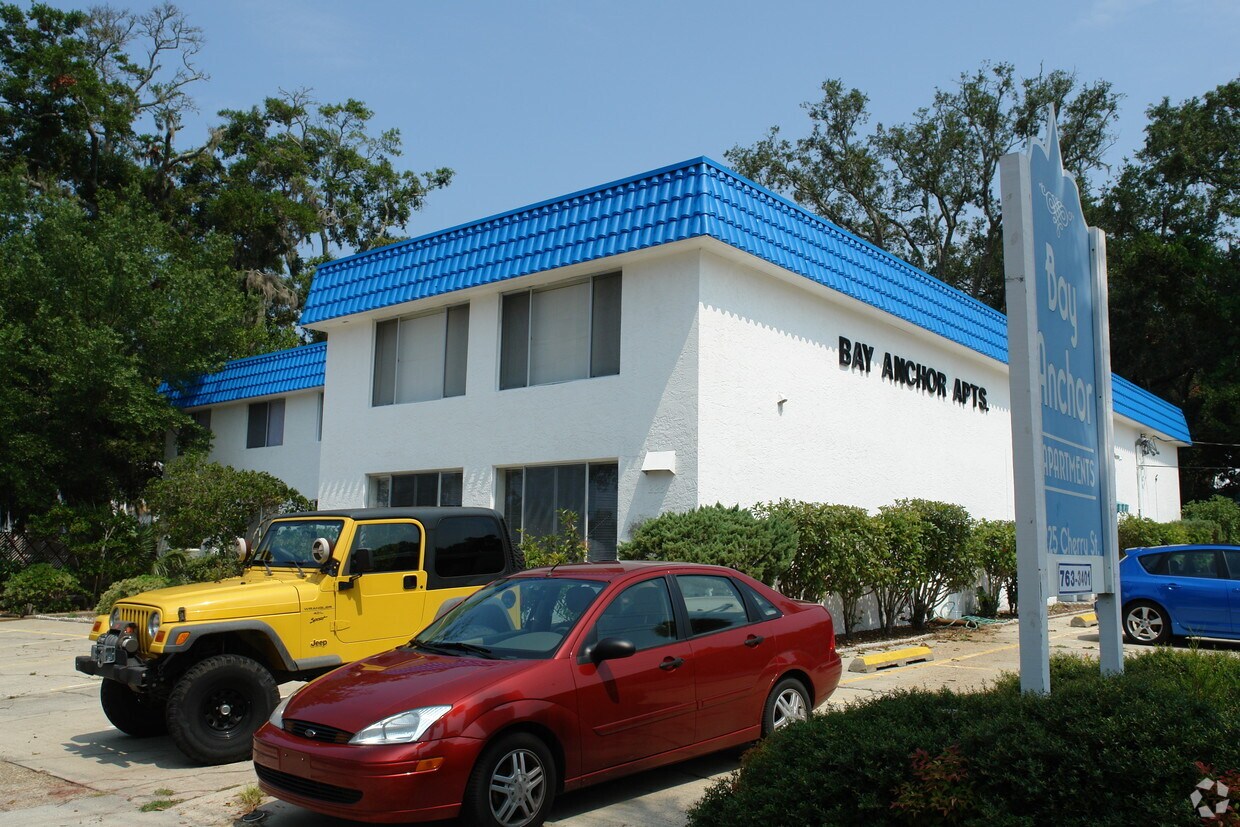 Foto del edificio - 225 CHERRY St