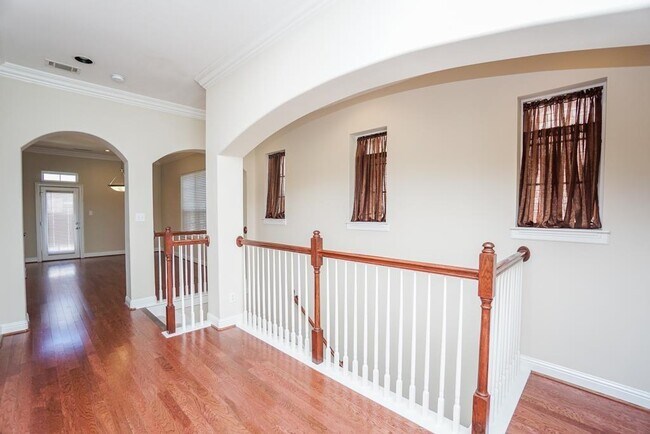 Building Photo - 51 Versante Ct