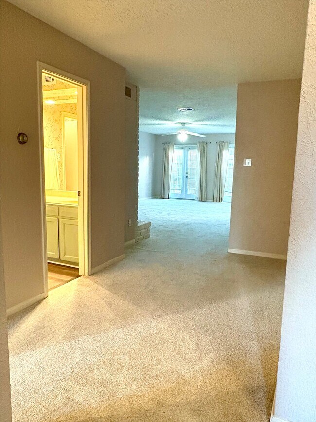 Foto del edificio - 14213 Lost Meadow Ln