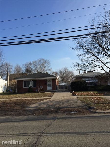 Primary Photo - 5828 N Beech Daly Rd