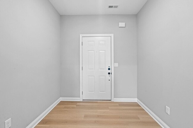 Building Photo - 109 Lambert Fld