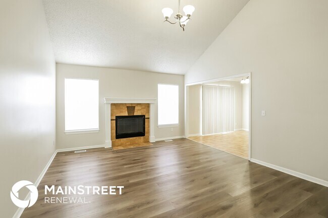 Foto del edificio - 13704 Bennington Ave