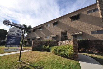 Building Photo - 5455 Bellingham Ave