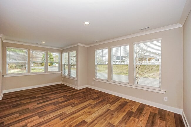 Building Photo - FIRST MONTH FREE : 3BR Townhome • End-Unit • New Build • 2-Car Garage - Near Lake Norman