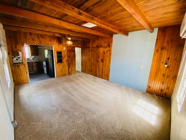 Primary Photo - FOR RENT