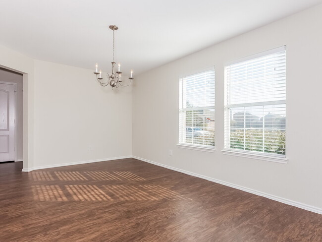 Foto del edificio - 103 Red Wolf Ln