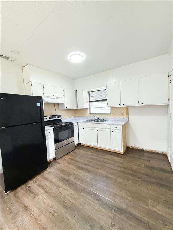 Building Photo - 526 Ware St